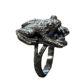 Sterling Silver Toad Familiar Ring Size 6