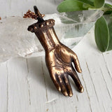 necklace-hand-tarot-luck