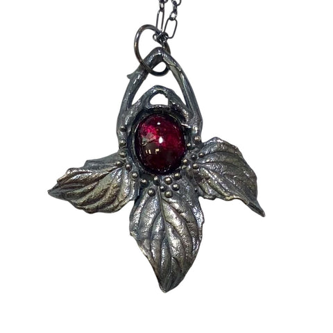 Gothic Arch Bramble Pendant with Garnet